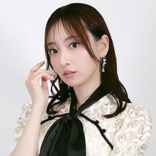 長谷川 萌美